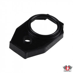 Gasket for speedo cable/gearbox