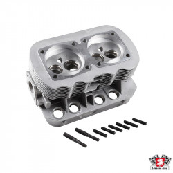 Cylinder head, "040", new, dual port, without valves. For inlet valves 35.5x8 mm and exhaust valves 32x8 mm. Spark plug M14x1.25x11 mm. Cylinder Ø94 mm. Combustion chamber 51 mL, CLASSIC