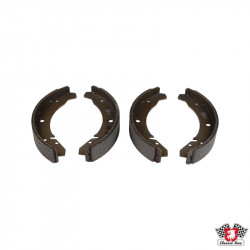 Brake shoe set with linings, no. 113698075/111698075, front/rear, 230x40 mm