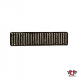 Grille front, aluminium. For one side
