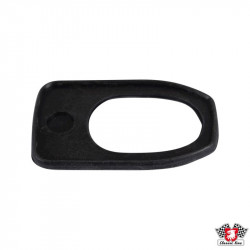 Rubber gasket for outer door handle, rear part