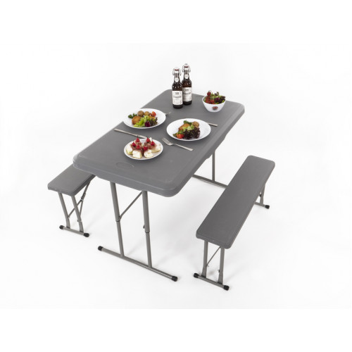 Aluminum camping table