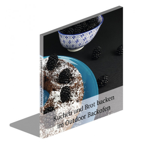 Baking cakes and bread in an outdoor oven, 18 x 20 cm