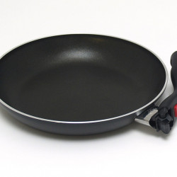 Exclusive 20cm frying pan with Easy Click system