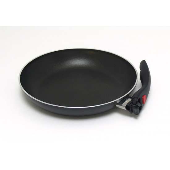 Exclusive 20cm frying pan with Easy Click system