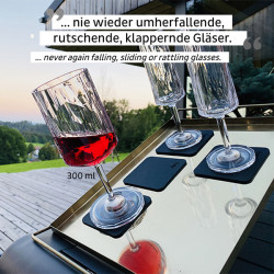 Magnetic plastic wine glasses 0.3 l with pads - set of 2