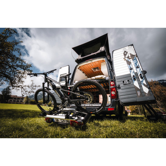 Strada EVO RV bicycle carrier – Ideal for barn doors and large tailgates