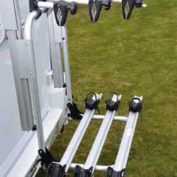 Add-on for 3rd wheel e-bike lift