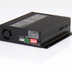 MPPT solar charge controller DualController 30 A