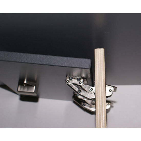 Furniture hinge 92°