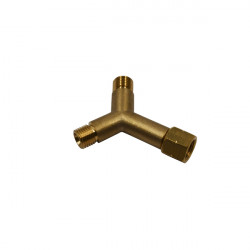Adapter for two hose lines and a regulator