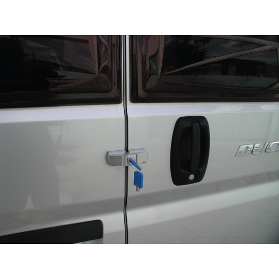 Universal surface-mounted lock for sliding and rear doors