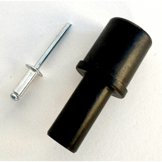 Victoria plastic cap