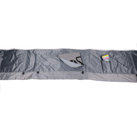 Floor skirt for caravans