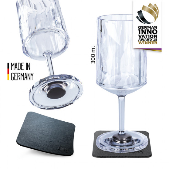 Magnetic plastic wine glasses 0.3 l with pads - set of 2