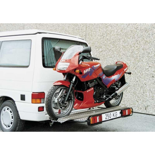 Towbar for motorhome