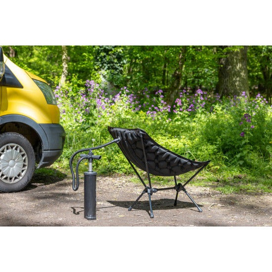 Ultra-lightweight, inflatable folding chair