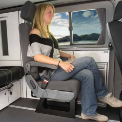 Euro seat A400, single seat with integrated three-point seat belt