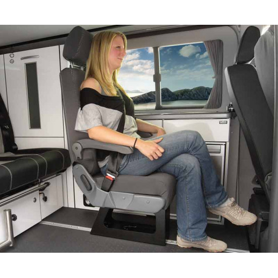 Euro seat A400, single seat with integrated three-point seat belt