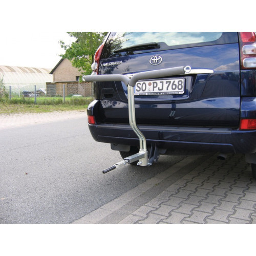 Bicycle carrier towbar