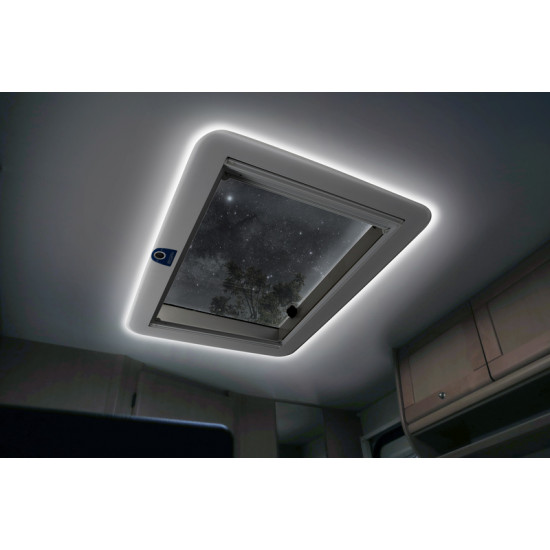 RoofSTAR 7 Roof Hood - 700 x 500 mm With Engine, Without Forced Ventilation and with Lighting