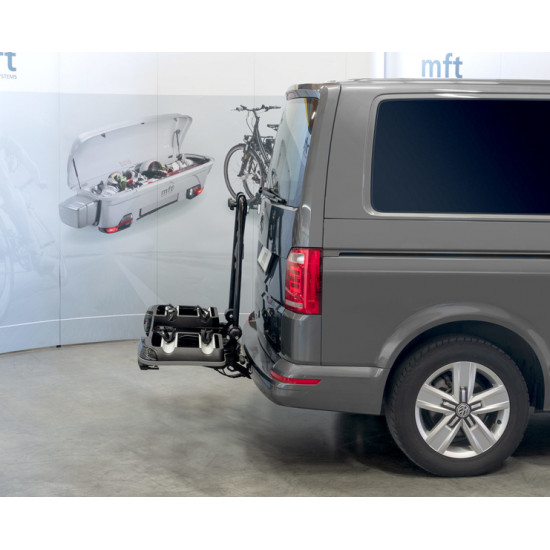 BackPower towbar-mounted bike rack with space for 2 bikes