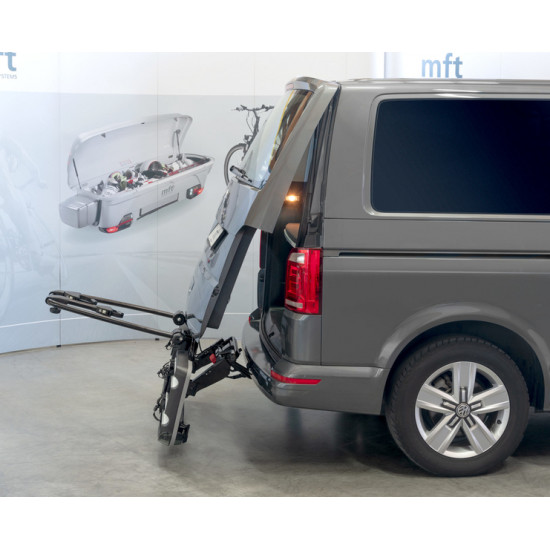 BackPower towbar-mounted bike rack with space for 2 bikes