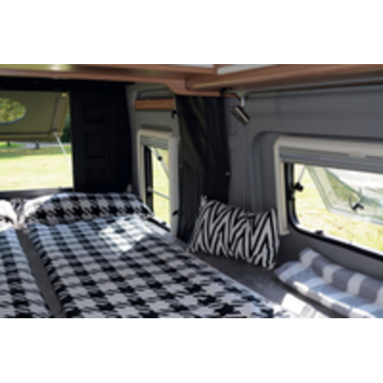 XXL Sleep room concept - extension for panel vans L1-L3, H2