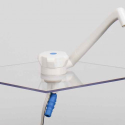 Novo faucet - White