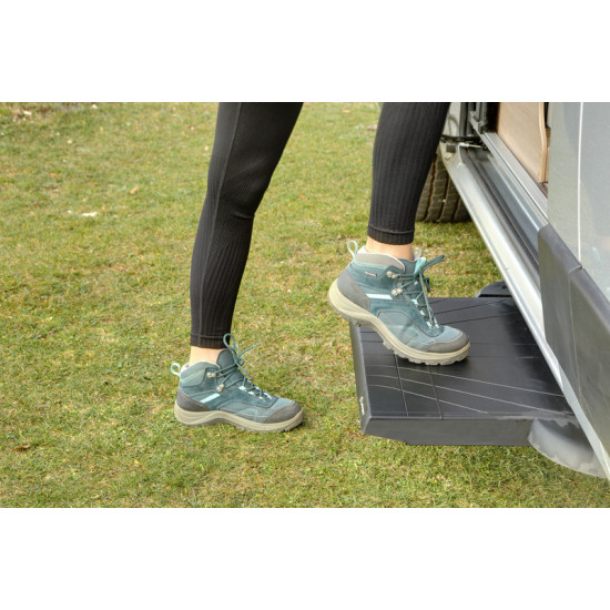 Alanera electric step for Fiat Ducato X250 model years 2006 - 2014
