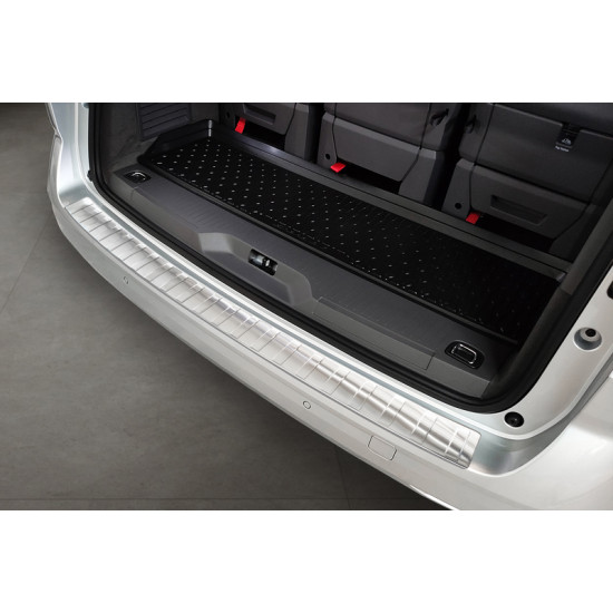 Loading sill protector for VW Multivan from 06/2021 - Silver