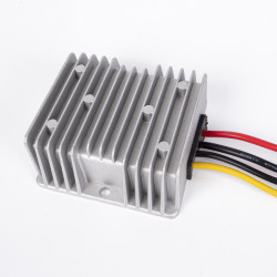 Voltage converter from 12 to 24V