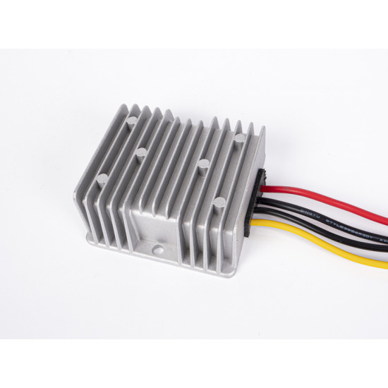 Voltage converter from 12 to 24V