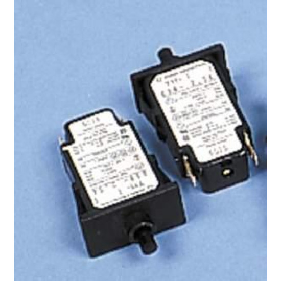 Circuit breaker usable for 12 and 230 volts