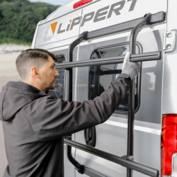 Lippert R-Skirun Ski Mount
