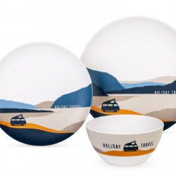 HOLIDAY TRAVEL SPIRIT Melamine Dinnerware Set for 2 People