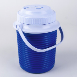 Beverage cooler with spout - 2.3 l