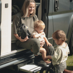 Thule Slide-Out Step G2 entry steps for Fiat Ducato, Citroen Jumper, Peugeot Boxer Euro 6D