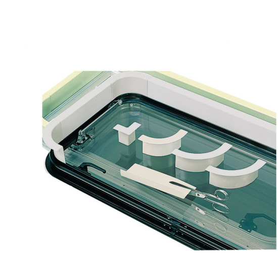 Window cover profile / window frame - inner profile bar