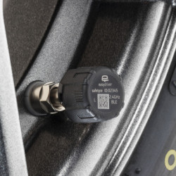 Reich Easydriver safetyre - Tire pressure monitoring system for caravans, motorhomes & trailers