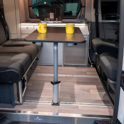 Table frame for Reimo floor rail