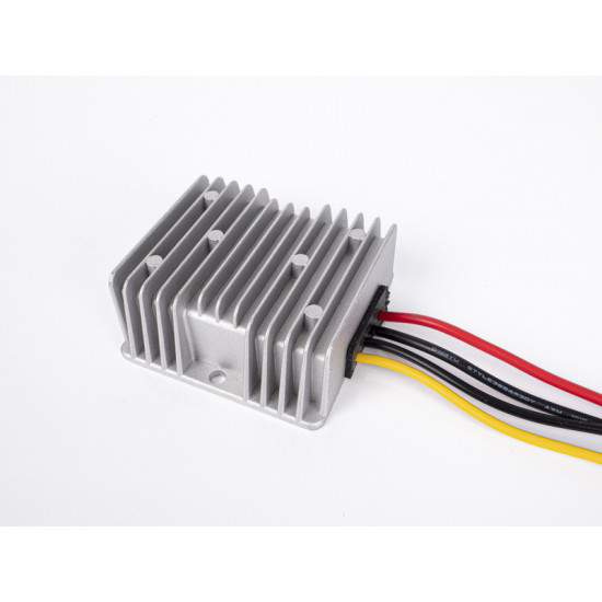 Voltage converter from 12 to 24V