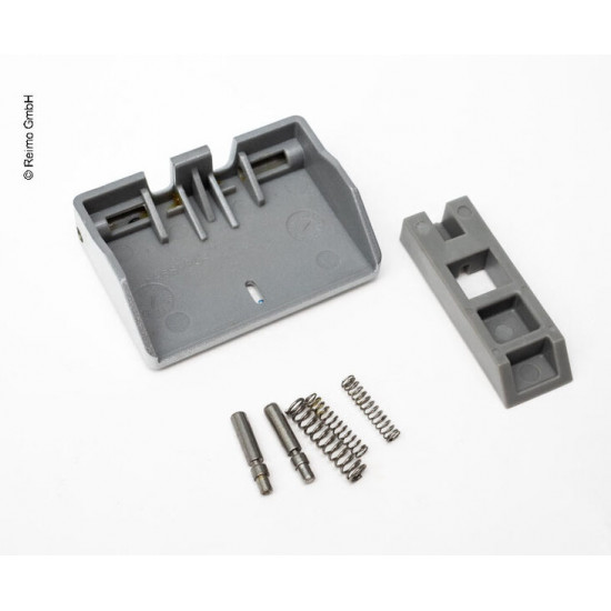 Locking mechanism for refrigerators