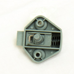 Snap-on catch for cabinet handle - Oval