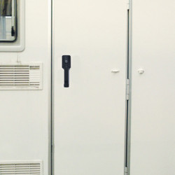 Prefabricated motorhome door in System 2000 - White