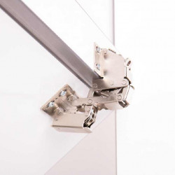 Upward-folding hinge with soft-close system