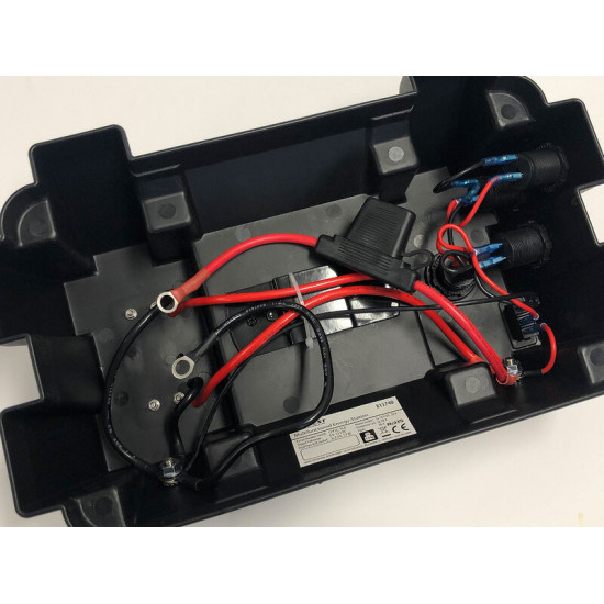 Carbest Battery Box Energy Station with external terminals