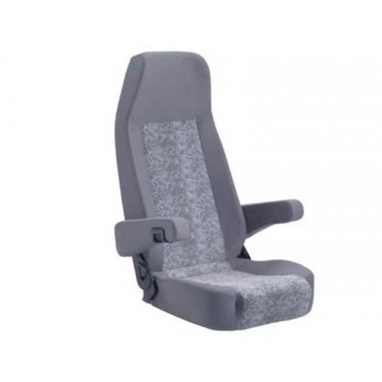 Additional seat heating for S seats is available for an extra charge.