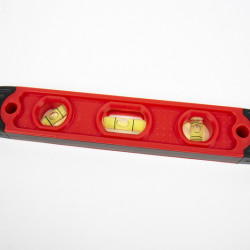 Carbest spirit level