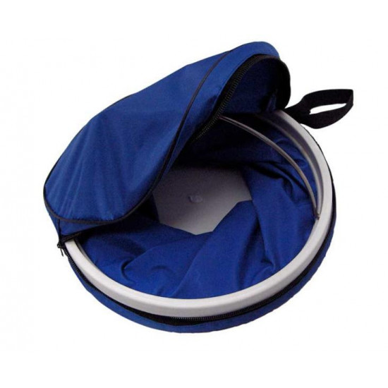 9-liter collapsible bucket with sturdy base and storage bag